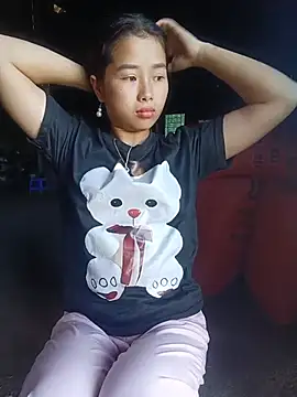 HeresThuy22 লাইভ XXX চ্যাট