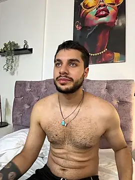 Czat XXX na żywo – AmadeoWild
