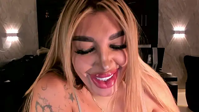 SophiePalmer Chat XXX in diretta