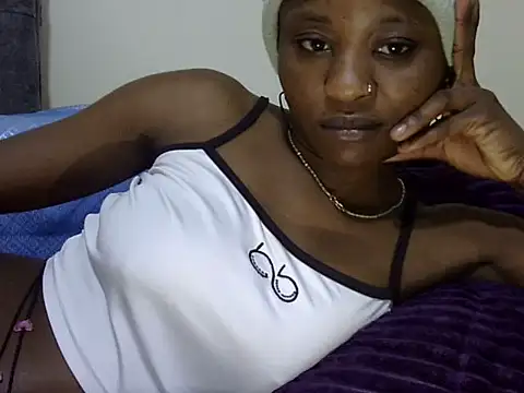 Czat XXX na żywo – SweetTemptationKE