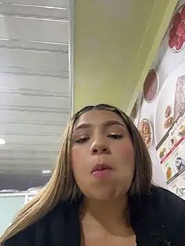 Issa_pink18 – Live XXX-chat