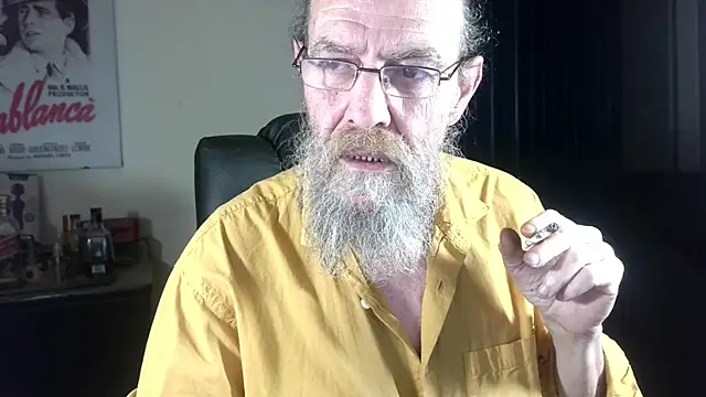 צ'אט XXX בשידור חי של Uncle_Hottie