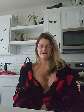 Femininefirexo1 live XXX chat