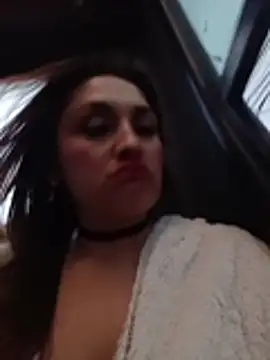 Chat +18 de Alejandra_N ao vivo