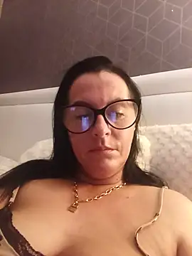VelvetNaughty-Shem Live XXX-Chat