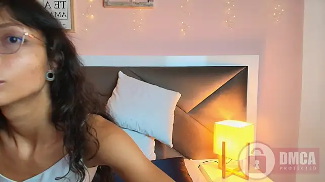 Chat XXX en directo de Ivy_555