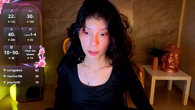 XXX chat uživo modela emma___s