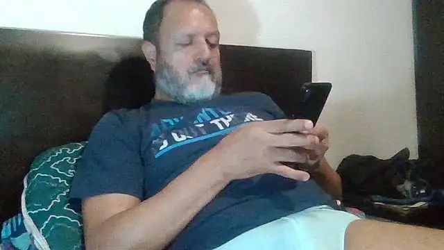 Chat +18 de tuserasmia07 ao vivo