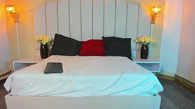Sara_saaennz's Live XXX Chat