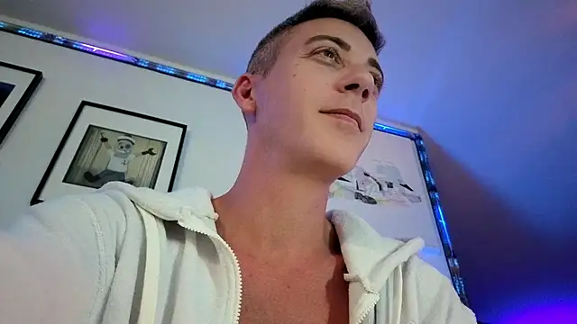 1Hugo1 라이브 XXX 채팅