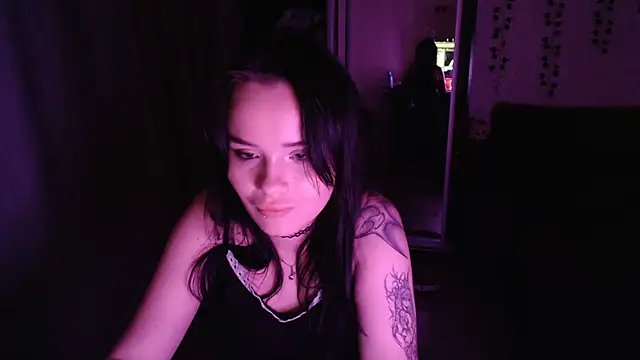 BipolaRRR's Live XXX Chat