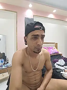highguy 现场XXX聊天