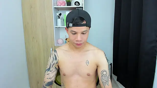 Im_Marco_'s Webcam Show