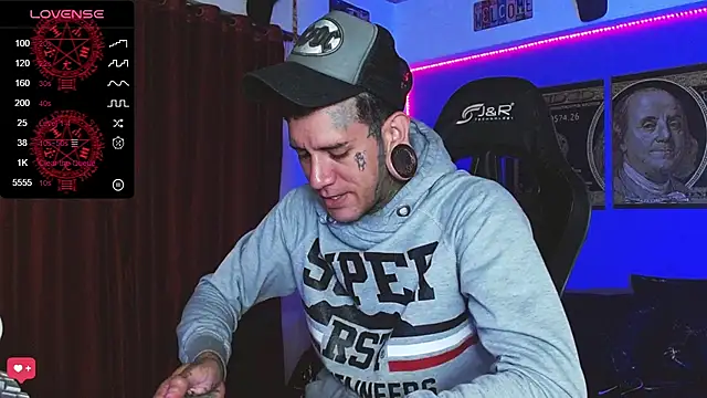 Czat XXX na żywo – jhonny__ackerman