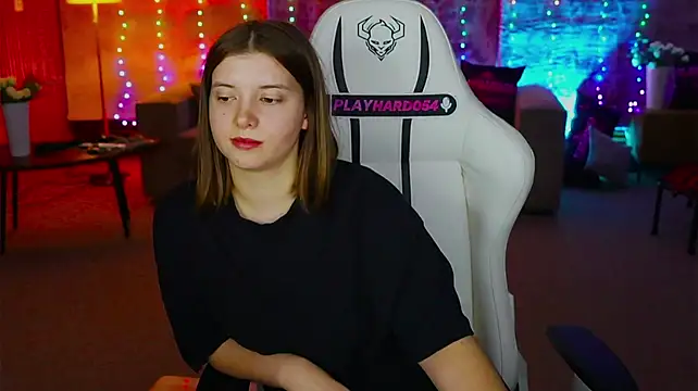 Tessa_054 XXX чат на живо