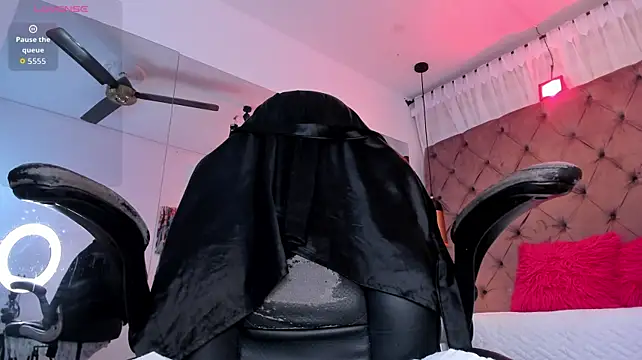 دردشة Auri__ الجنسية المباشرة