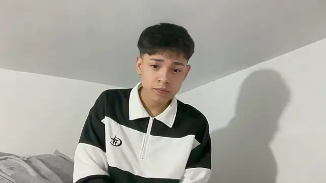 Andy_Belier23's Live XXX Chat