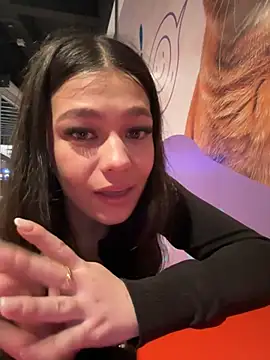 Alyshanon18 – Live XXX-chat