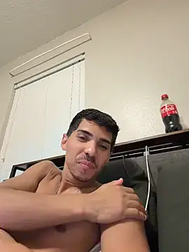 Chatroom XXX en direct de WavyAlloy30
