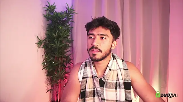 XXX chat uživo modela dam0n_fr0st