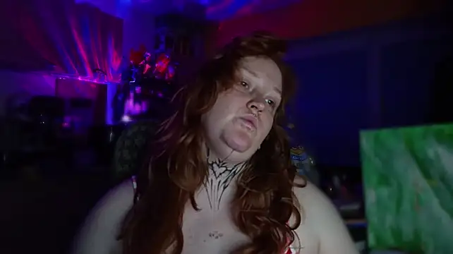 Chat XXX en directo de CURVYSAKURA