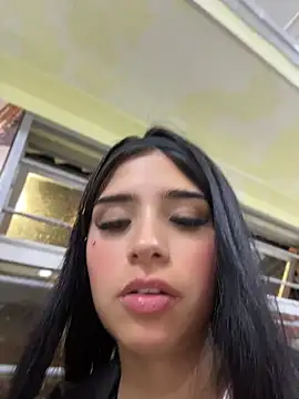 Czat XXX na żywo – Shalom_pink17