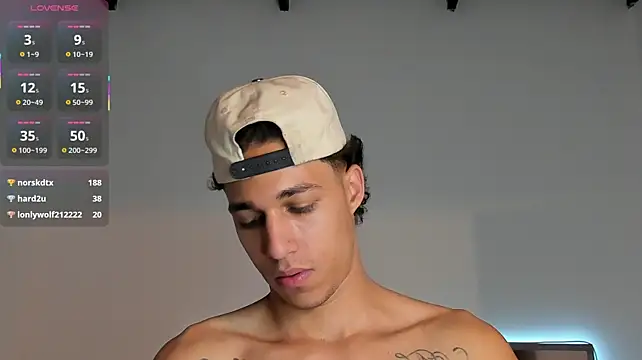 orionblaze69_'s Live XXX Chat