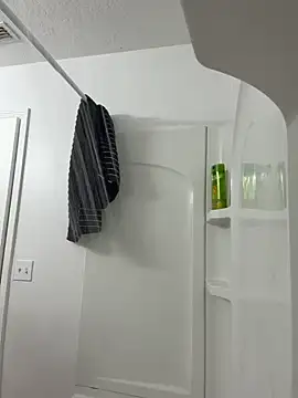 Chat +18 de WavyAlloy30 ao vivo