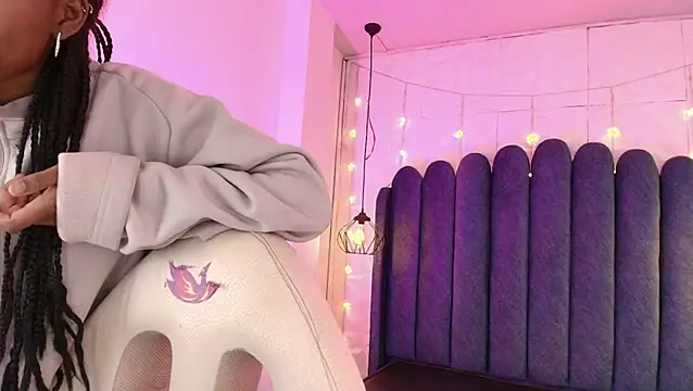Czat XXX na żywo – Queen_perla_