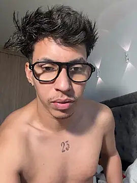 Jack_Frostt élő XXX-chatje