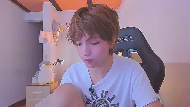 Sweet_Allan Adlı Modelin Canlı XXX Sohbeti