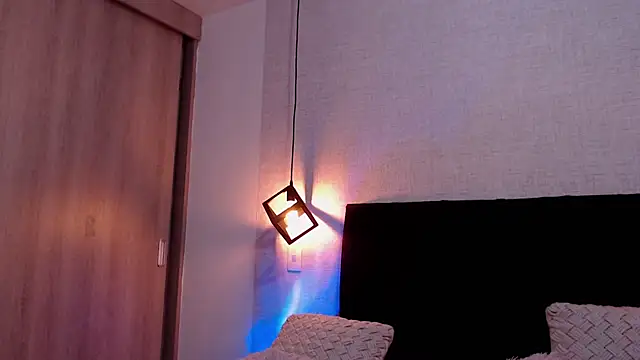 ArianaAlvarez_'s Live XXX Chat