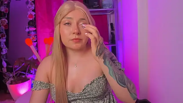 Chatroom XXX en direct de spicy_val