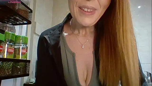 Czat XXX na żywo – TeasingRuby