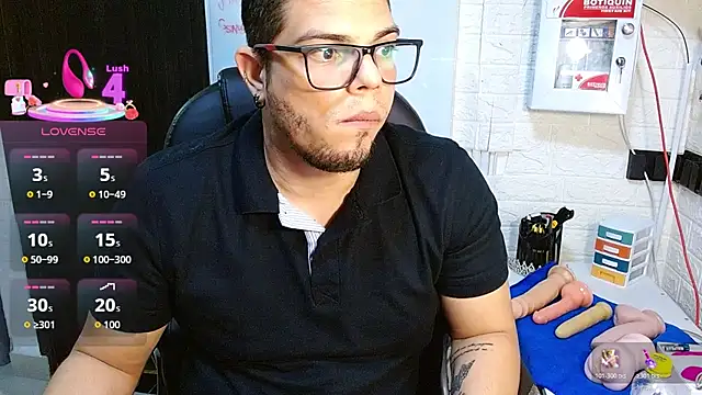 Chat +18 de Realjoel01 ao vivo
