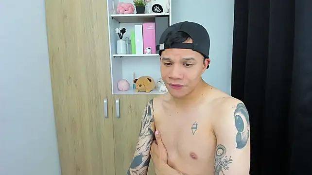 Im_Marco_'s Live XXX Chat