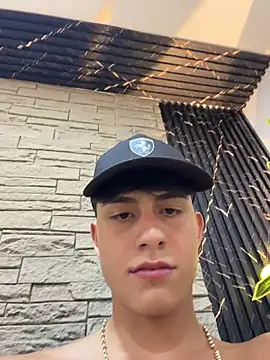 Lander_Cruz live XXX chat