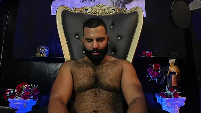 BeardAndrewn Live XXX chat