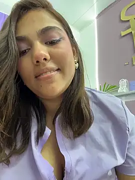 แชท XXX สดของ babysaritaa