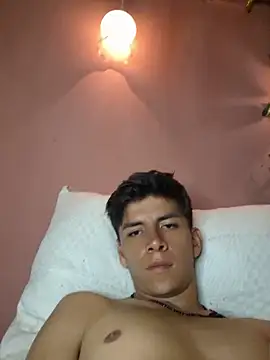 Chat XXX ao vivo de ZaneHoward
