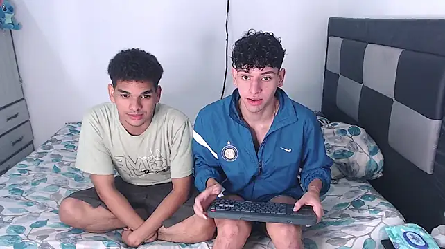apoloandhansel Chat XXX in diretta