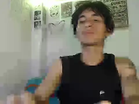 ElliotAzert – Naživo XXX chat