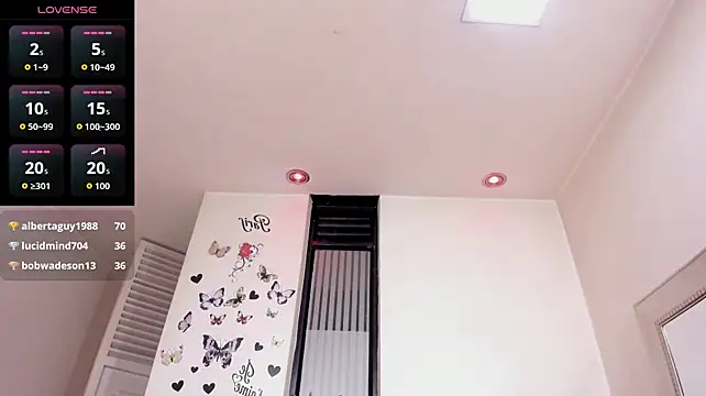 Mia_tits Chat XXX live