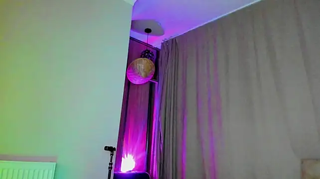 Lesyalisss' Live XXX Chat