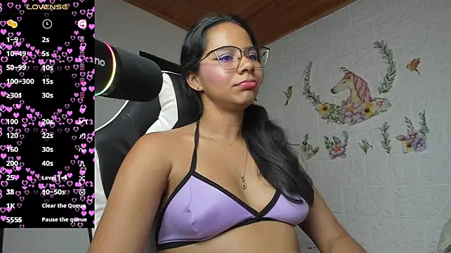 alisson_hoffman05's Live XXX Chat