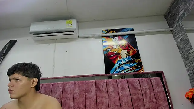 Chat +18 de Mia78hot ao vivo