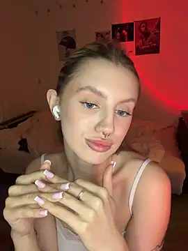 Živý XXX chat blondiedoll