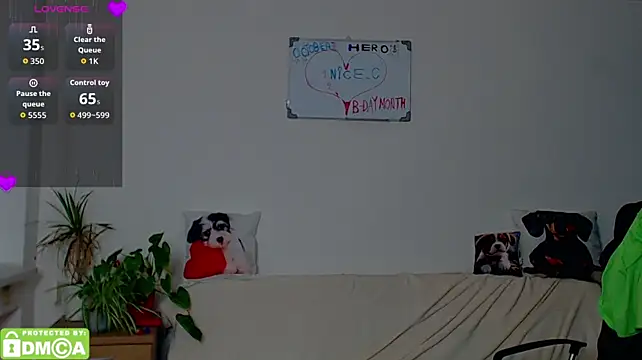XXX chat uživo modela ZeinMiracles