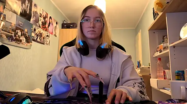 SoniaKotts' Live XXX Chat