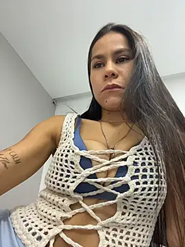 Chat +18 de dominantandsubmissiveshow ao vivo